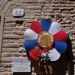 La Casa Del Sarto ベッド・アンド・ブレックファスト 4*
