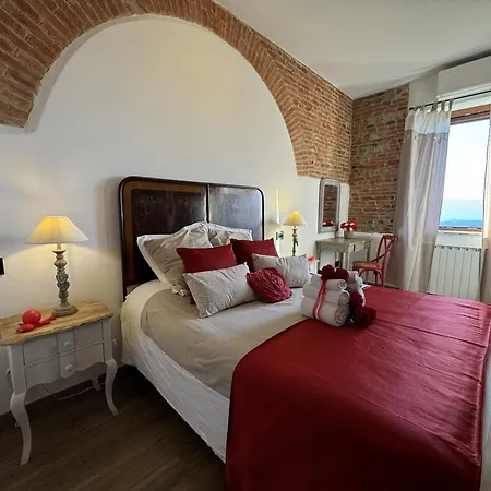 La Casa Del Sarto Bed & Breakfast